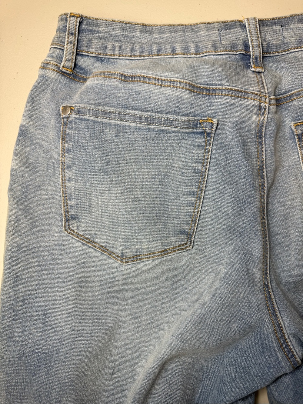 Judy Blue Light Blue Mid-Rise Boyfriend Women's Jeans Denim - Picture 3 of 16